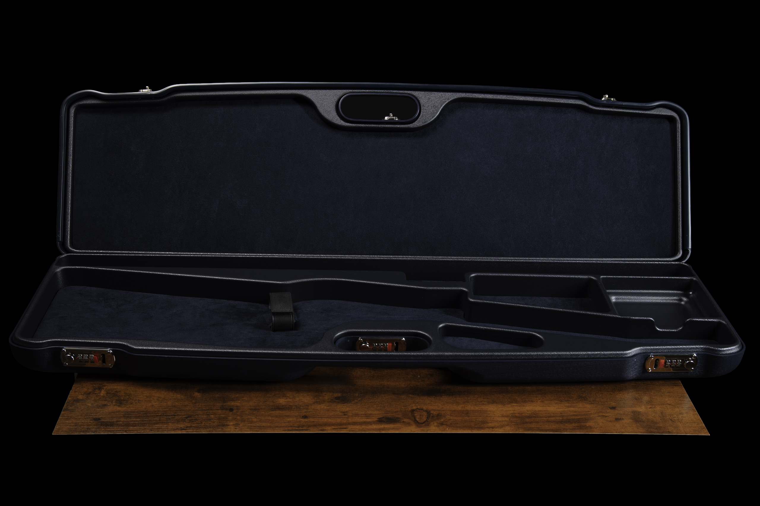 Cole Pro case and included accessories