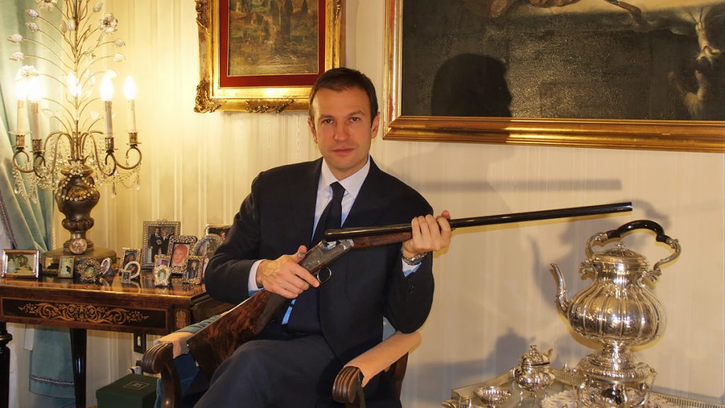 Paolo Zoli in his home with Zoli Shotgun